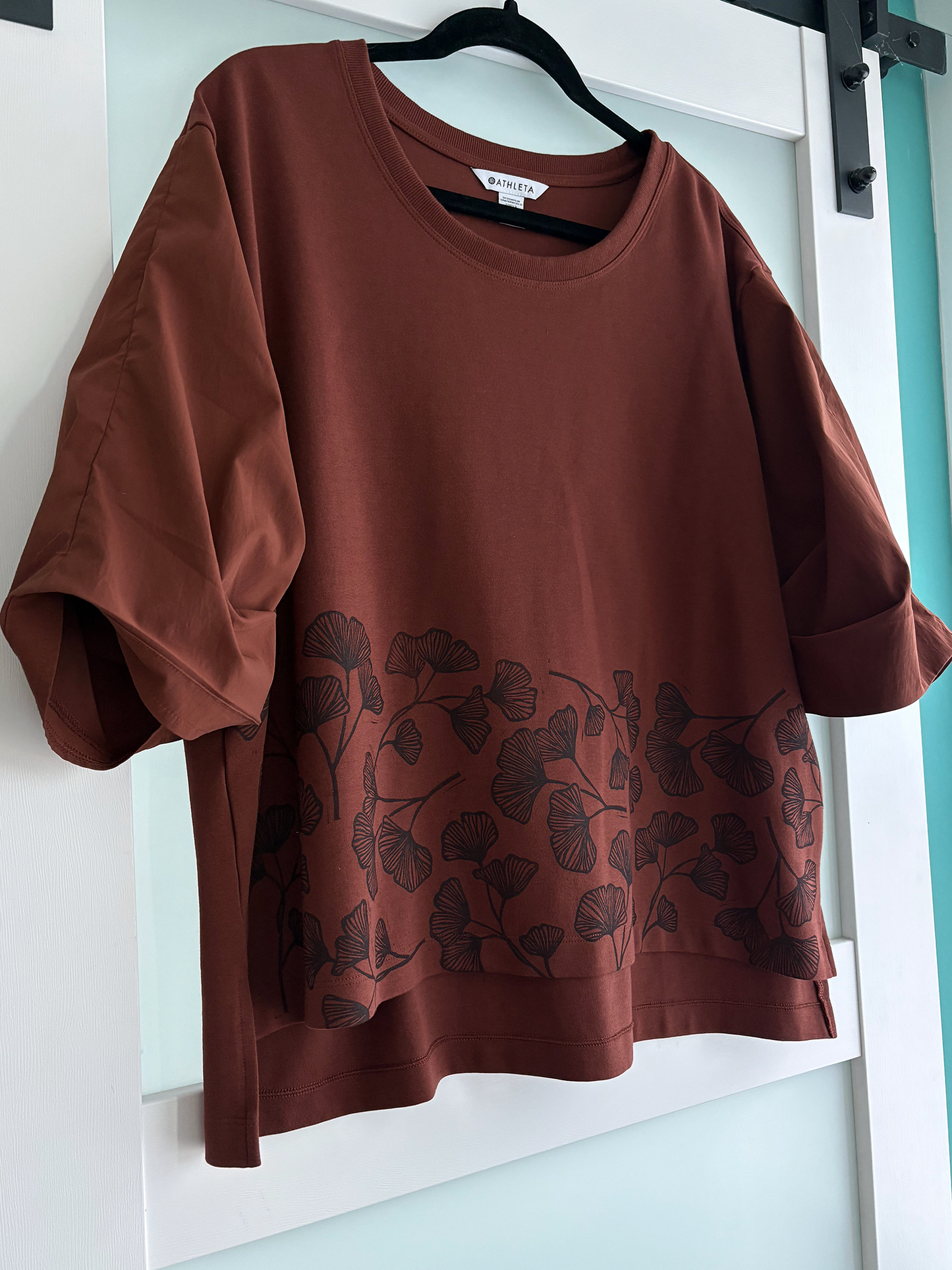 Size XL | Athleta Brand | Gingko Print Balloon Sleeve Top