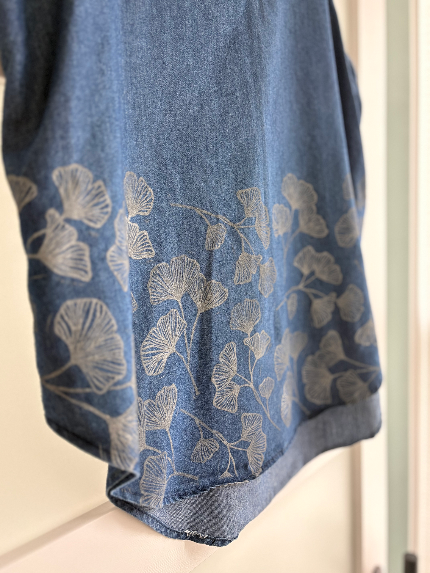 Size XL | Norma Allen Brand | Gingko Print Denim Tank